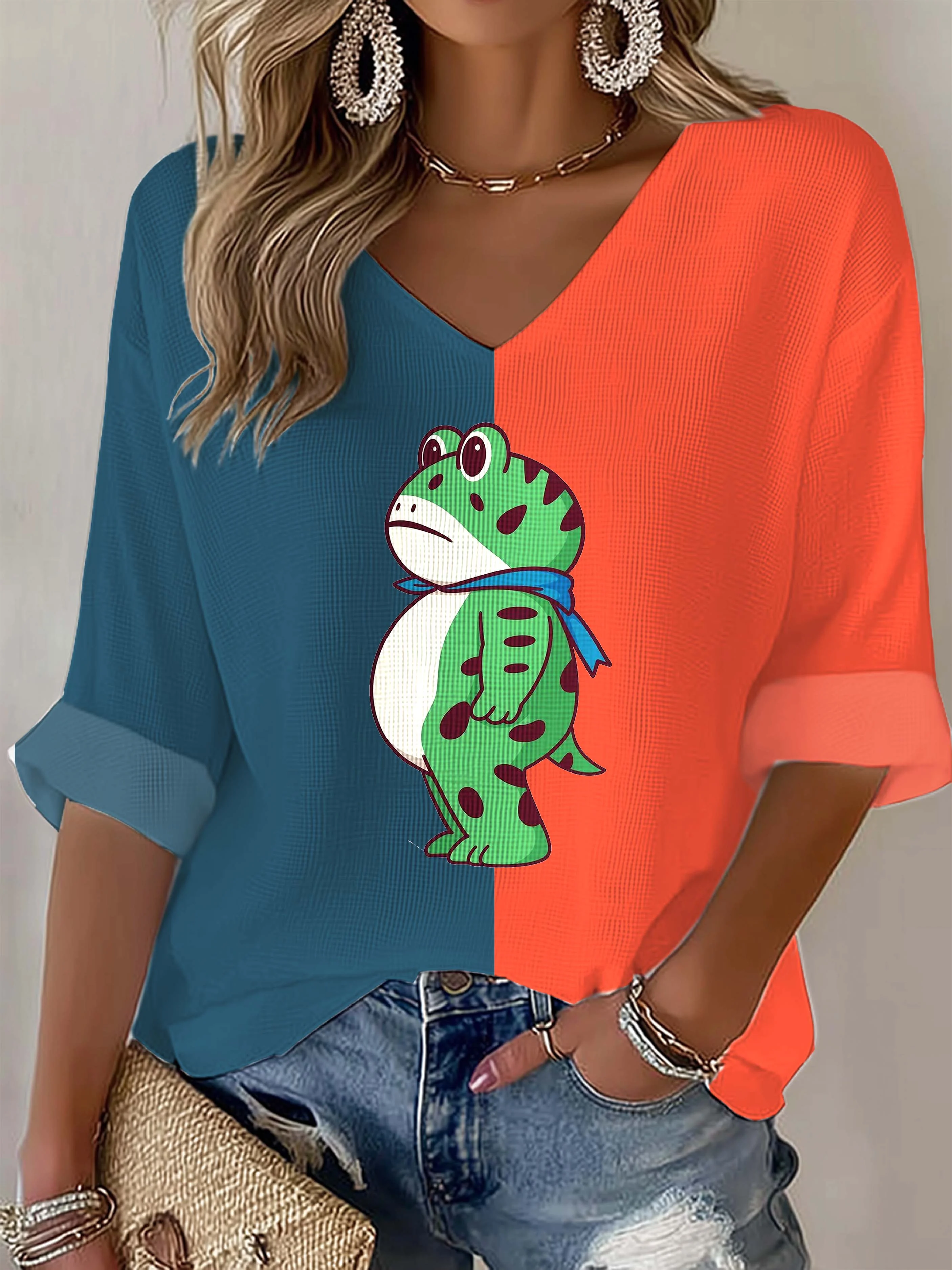 Portland Frog Women's V-Neck Print Top